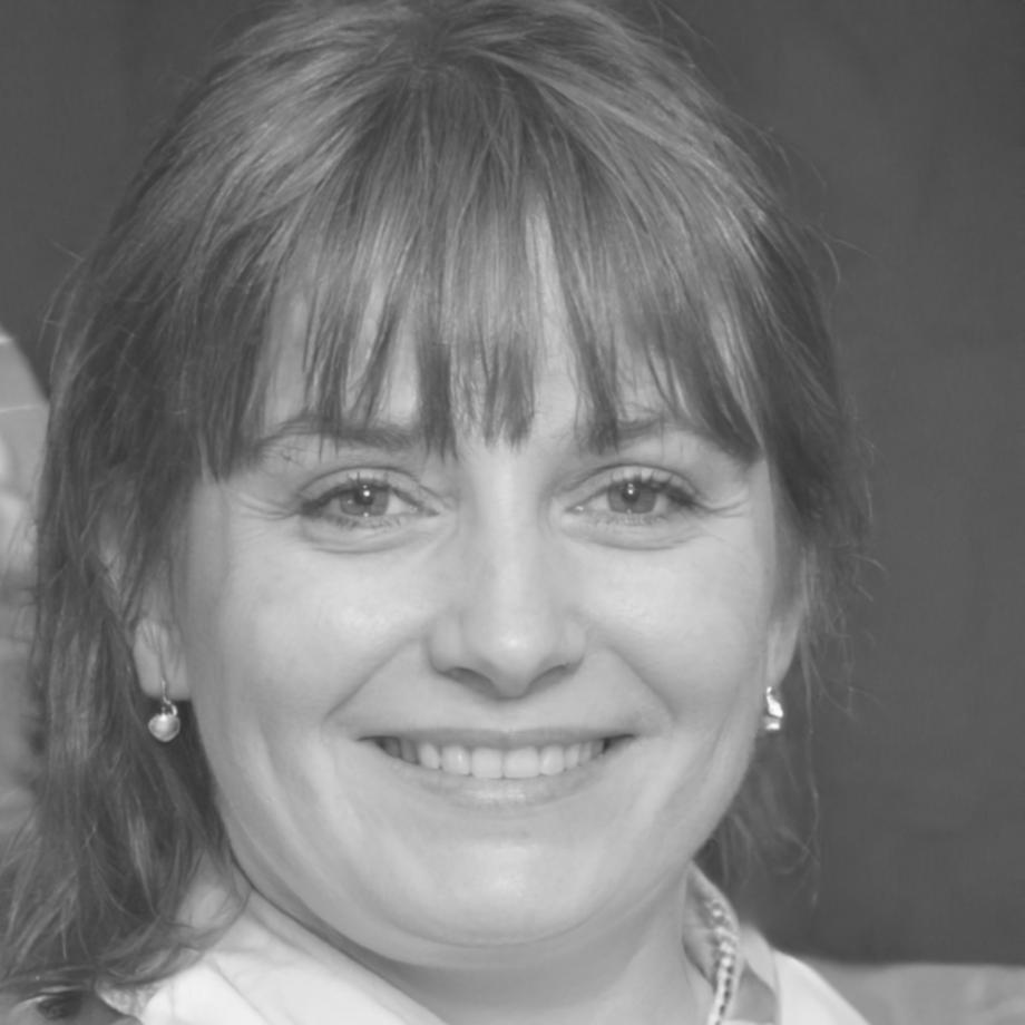 Esperanza Villareal, fundadora de hemeralyvionx